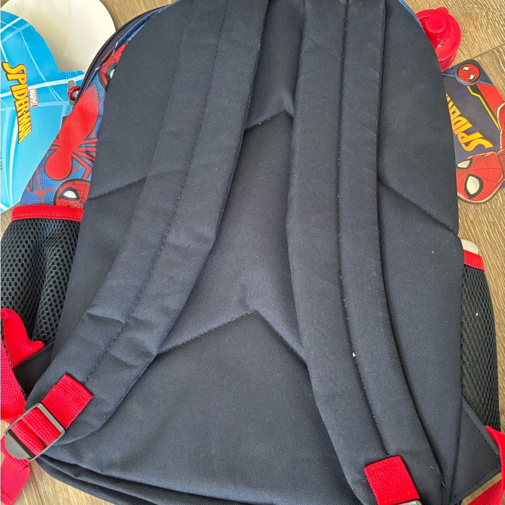 Marvel Spider-Man Backpack. NWT - Picture 6 of 6